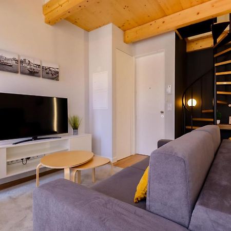 Coutinho Apartment - Modern Ap In The City Centre With Balcony Виана до Кастело Екстериор снимка