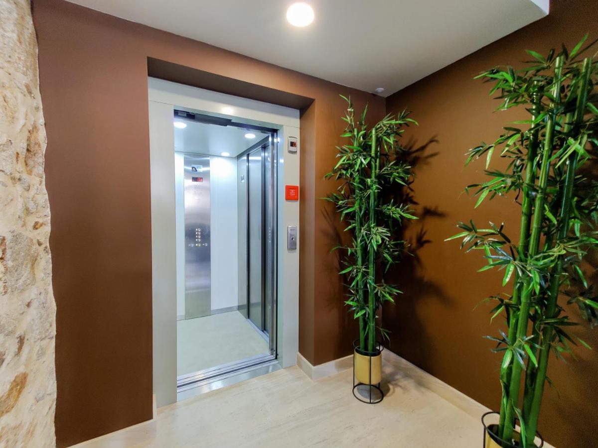 Coutinho Apartment - Modern Ap In The City Centre With Balcony Виана до Кастело Екстериор снимка