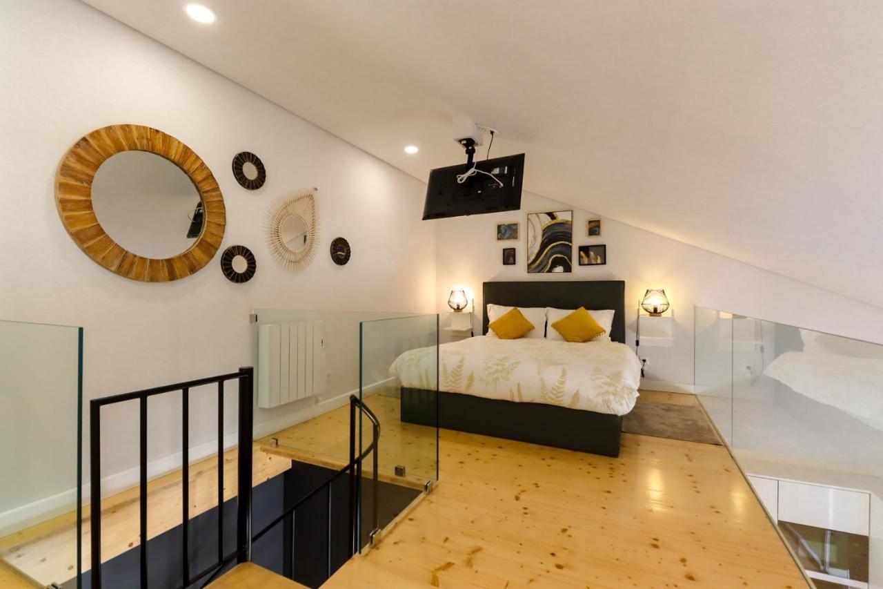 Coutinho Apartment - Modern Ap In The City Centre With Balcony Виана до Кастело Екстериор снимка
