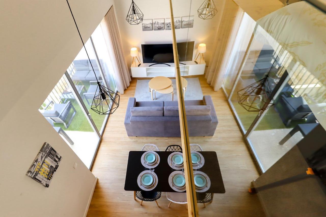 Coutinho Apartment - Modern Ap In The City Centre With Balcony Виана до Кастело Екстериор снимка